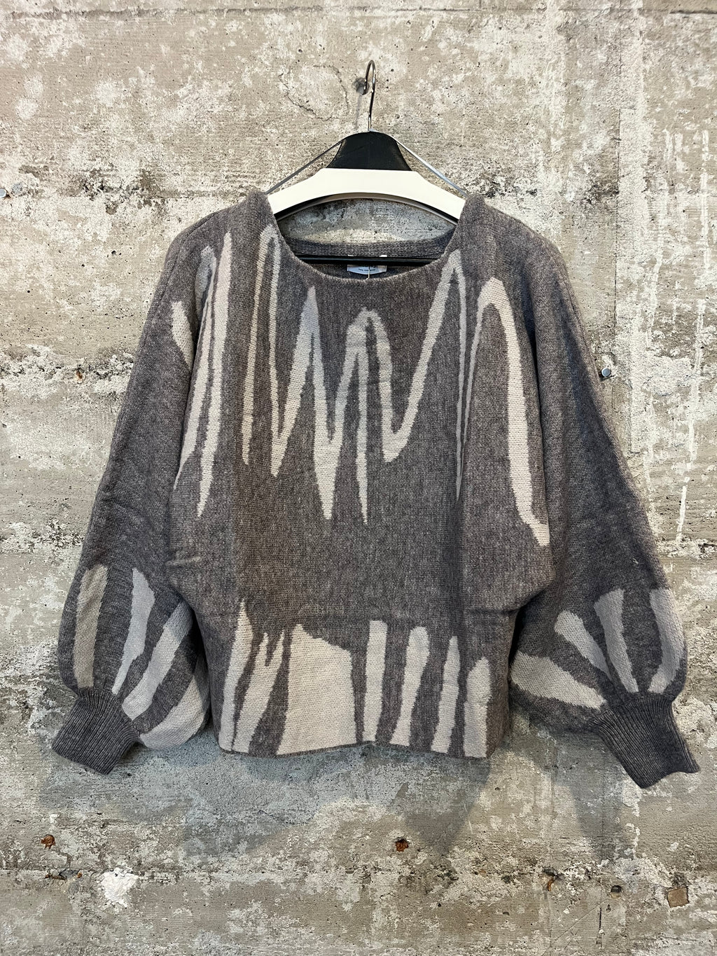 SOPHIA SWEATER