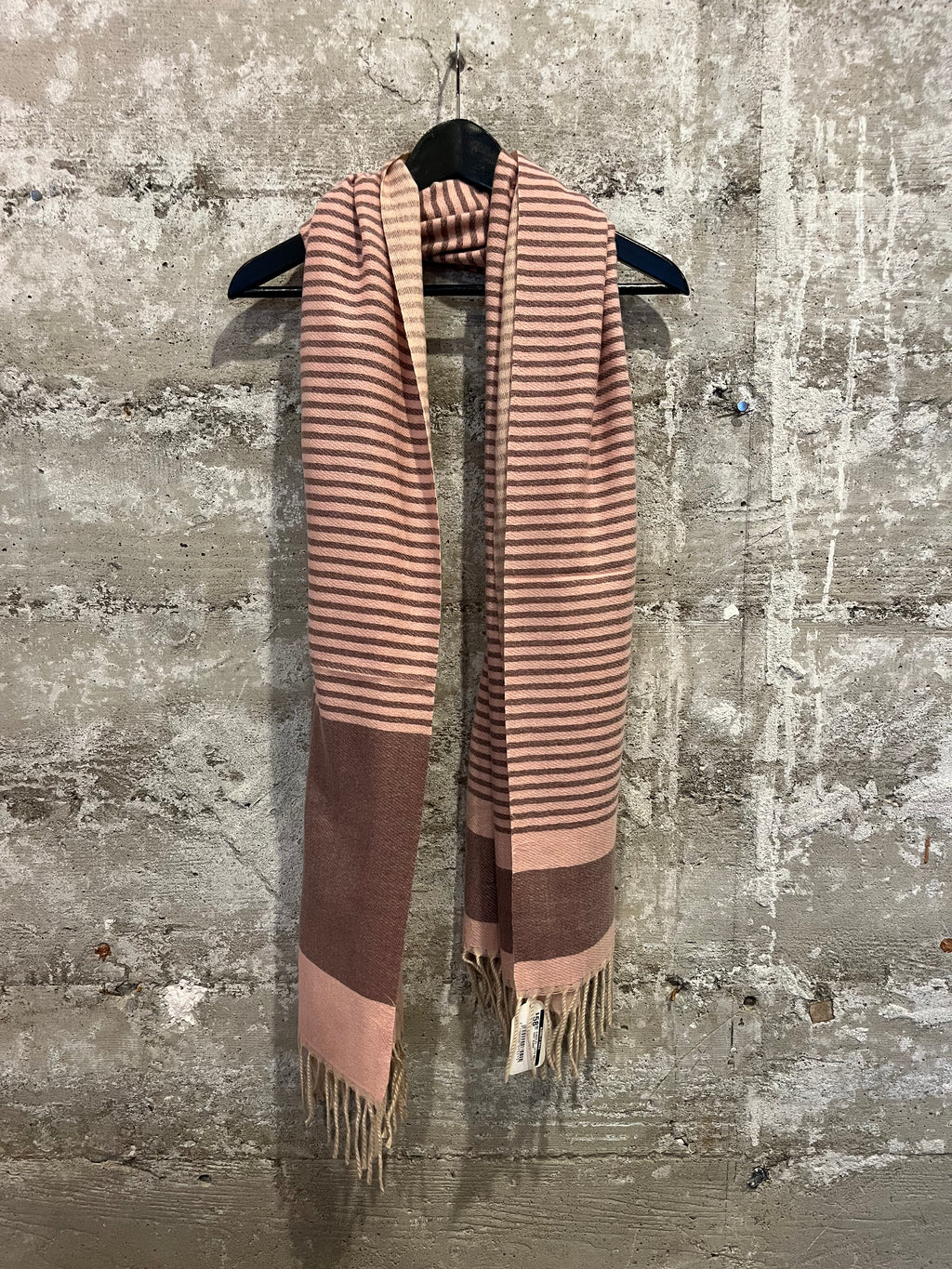 STRIPE TASSEL SCARF- Mauve